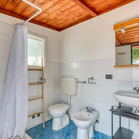 Luce Del Sol With Pool Апартаменти