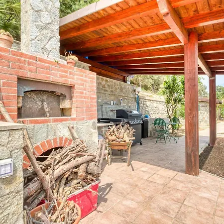 Luce Del Sol With Pool * Алассіо