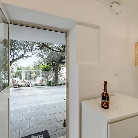 Luce Del Sol With Pool Alassio