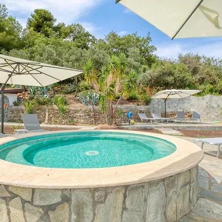 Luce Del Sol With Pool Apartment Alassio
