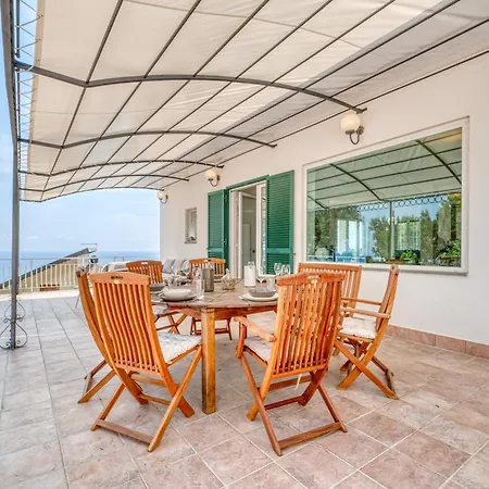 Apartament Luce Del Sol With Pool