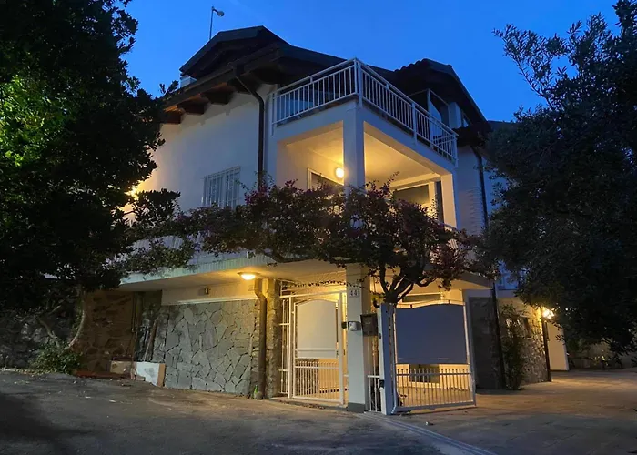 Luce Del Sol With Pool アパート