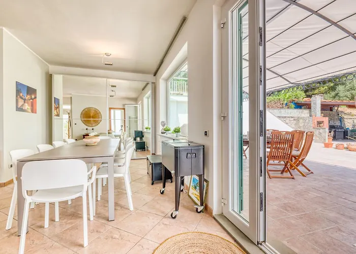 Luce Del Sol With Pool *