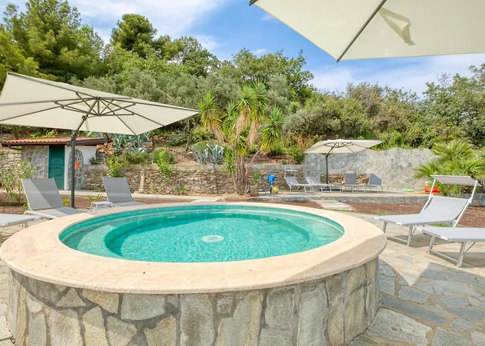 Lejlighed Luce Del Sol With Pool Alassio