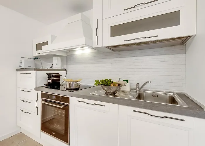 Luce Del Sol With Pool Lejlighed Alassio