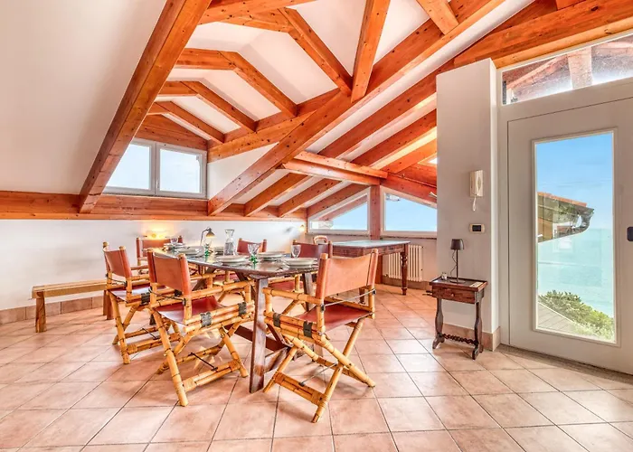 Luce Del Sol With Pool 알라시오