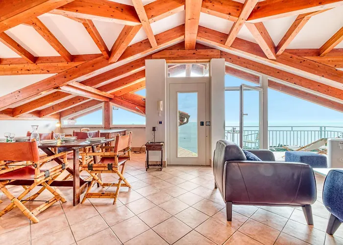 Lejlighed Luce Del Sol With Pool Alassio